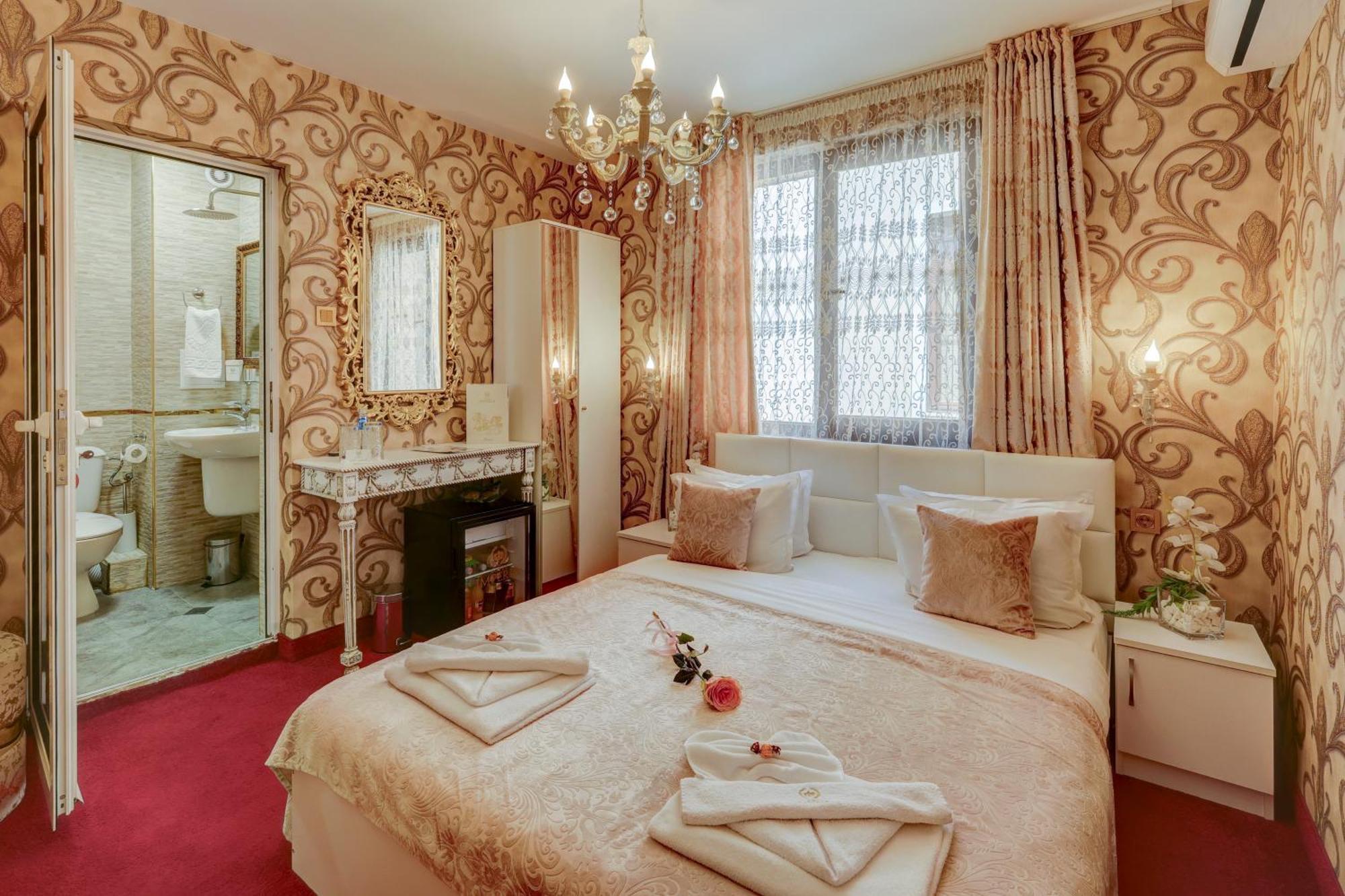 Hotel Imperia Varna Esterno foto