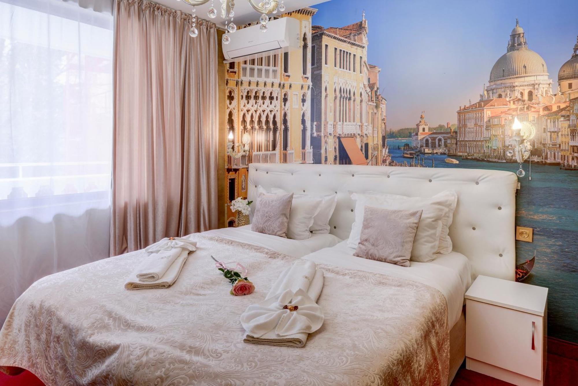 Hotel Imperia Varna Esterno foto