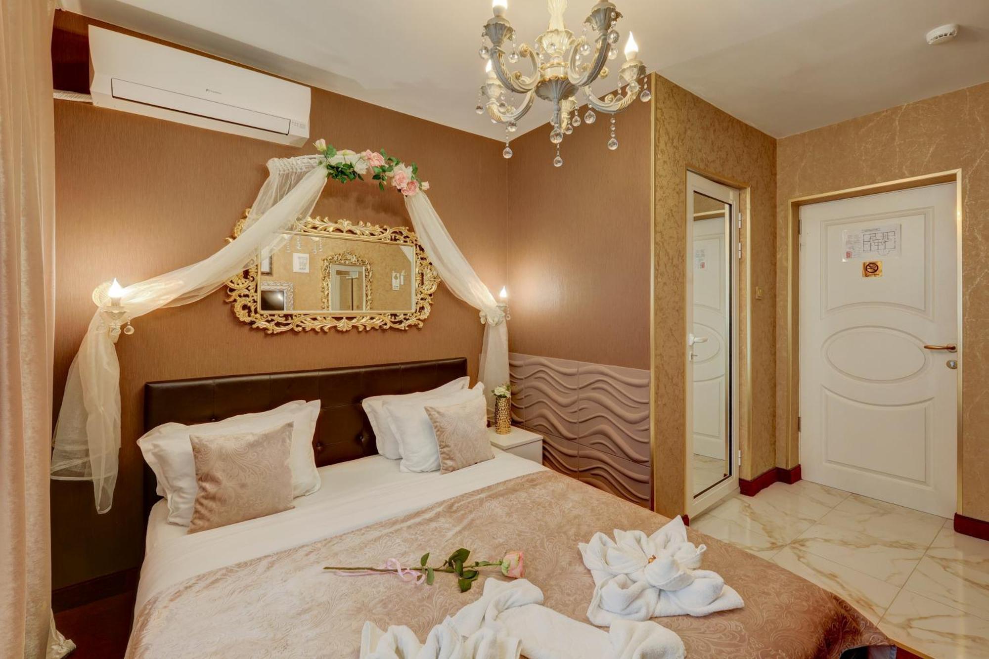 Hotel Imperia Varna Esterno foto