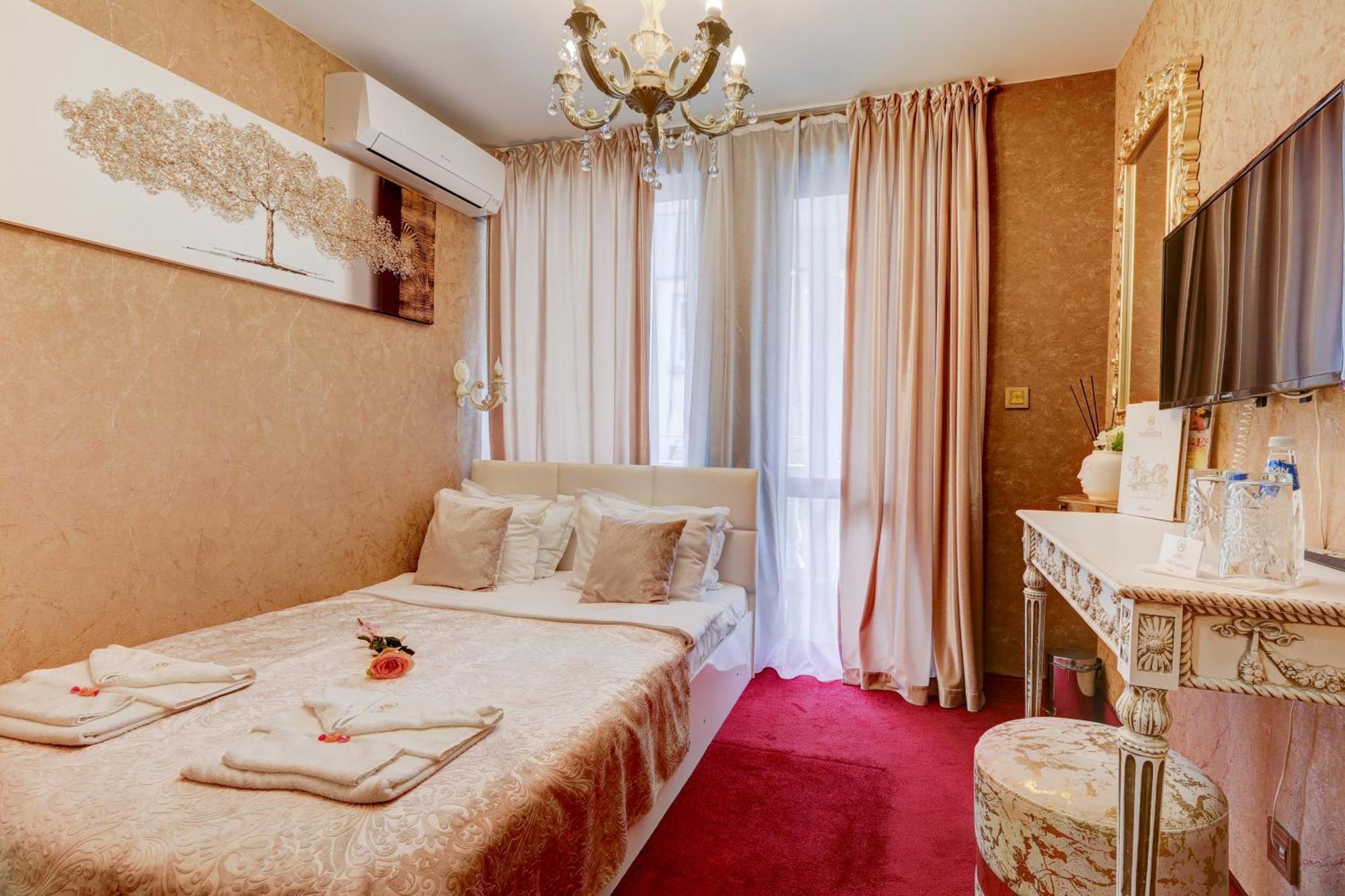 Hotel Imperia Varna Esterno foto
